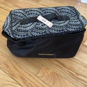 Victorias Secret NWT travel case make up accessories bag. Classy & beautiful